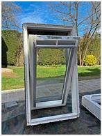 VELUX - FENETRE DE TOIT A ROTATION MANUELLE - 55*98 CM, Bricolage & Construction, Double vitrage, Enlèvement, Utilisé, Moins de 80 cm