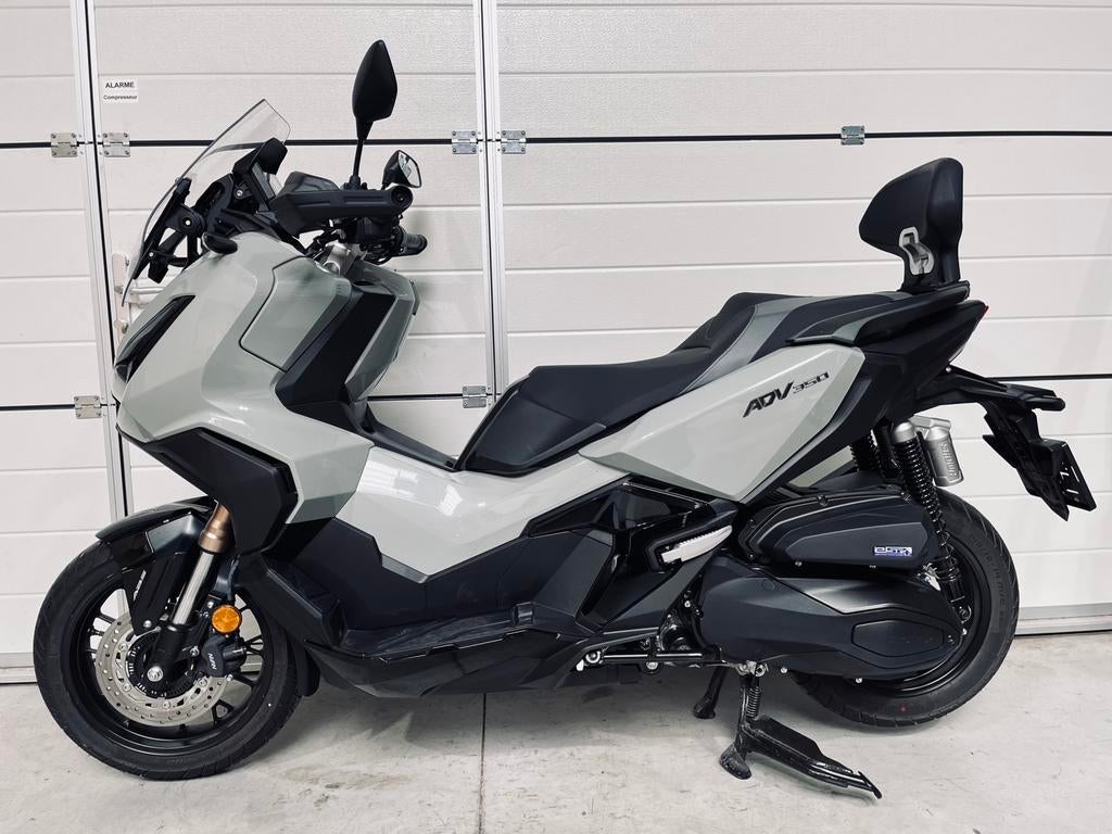 Honda 350 ADV 2024 | 1367km, Motoren, Motoren | Honda, Bedrijf, Scooter, 12 t/m 35 kW, 1 cilinder, Minimaal motorrijbewijs A2