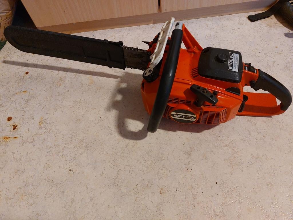 Zaagmachine gereviseerd, Ophalen