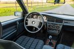 Mercedes-Benz 190E, 2.0, boîte manuelle, toit ouvrant, 90 kW, Entreprise, Jantes en alliage léger, Boîte manuelle