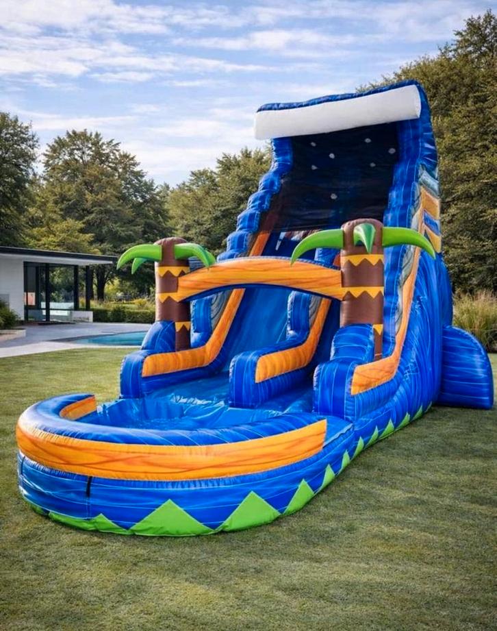 Toboggan multiplay Bouncy Castle, Storm Course à vendre, Enfants & Bébés, Jouets | Extérieur | Coussins gonflables, Enlèvement