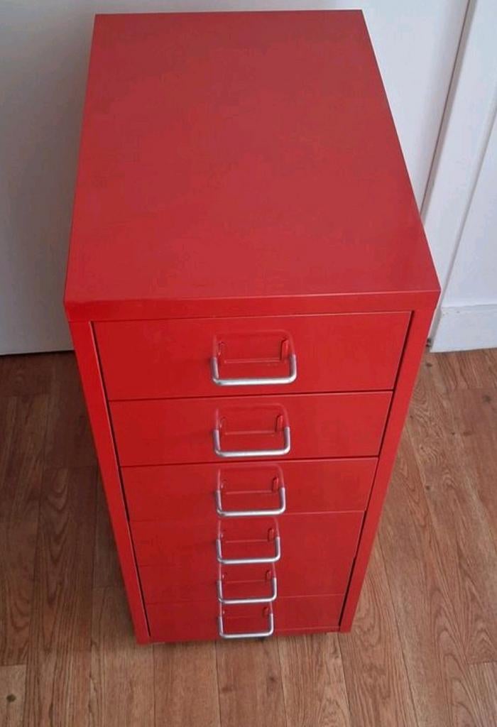 Top  Disponible Ikea Helmer rouge Roues commode 6 tiroirs, Utilisé, 50 à 70 cm, Moins de 75 cm, Bord surélevé