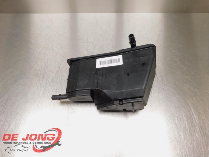 Filtre carbone d'un Mercedes CLA, Autos : Pièces & Accessoires, Filtres, Mercedes-Benz, Utilisé, 3 mois de garantie, Enlèvement ou Envoi