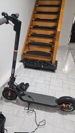 Ninebot kickscooter f, Fietsen en Brommers, Steps, Ophalen, Gebruikt, Elektrische step (E-scooter), Segway ninebot