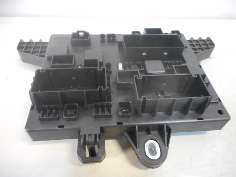 BOITIER FUSIBLES Opel Zafira Tourer (P12) (13449199wu), Utilisé, Opel