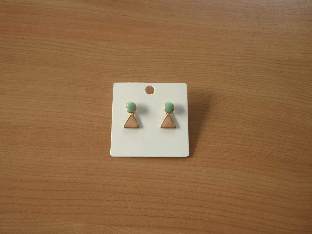 Goud pastel turquoise ronde zalmroze driehoek oorbellen, Bijoux, Sacs & Beauté, Boucles d'oreilles, Enlèvement ou Envoi, Orange