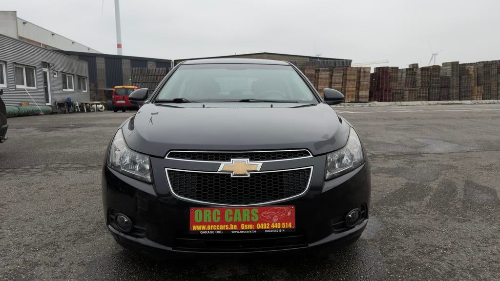 Chevrolet Cruze Station Wagon 1.7TD LT+, Stof, Zwart, 4 cilinders, 1686 cc