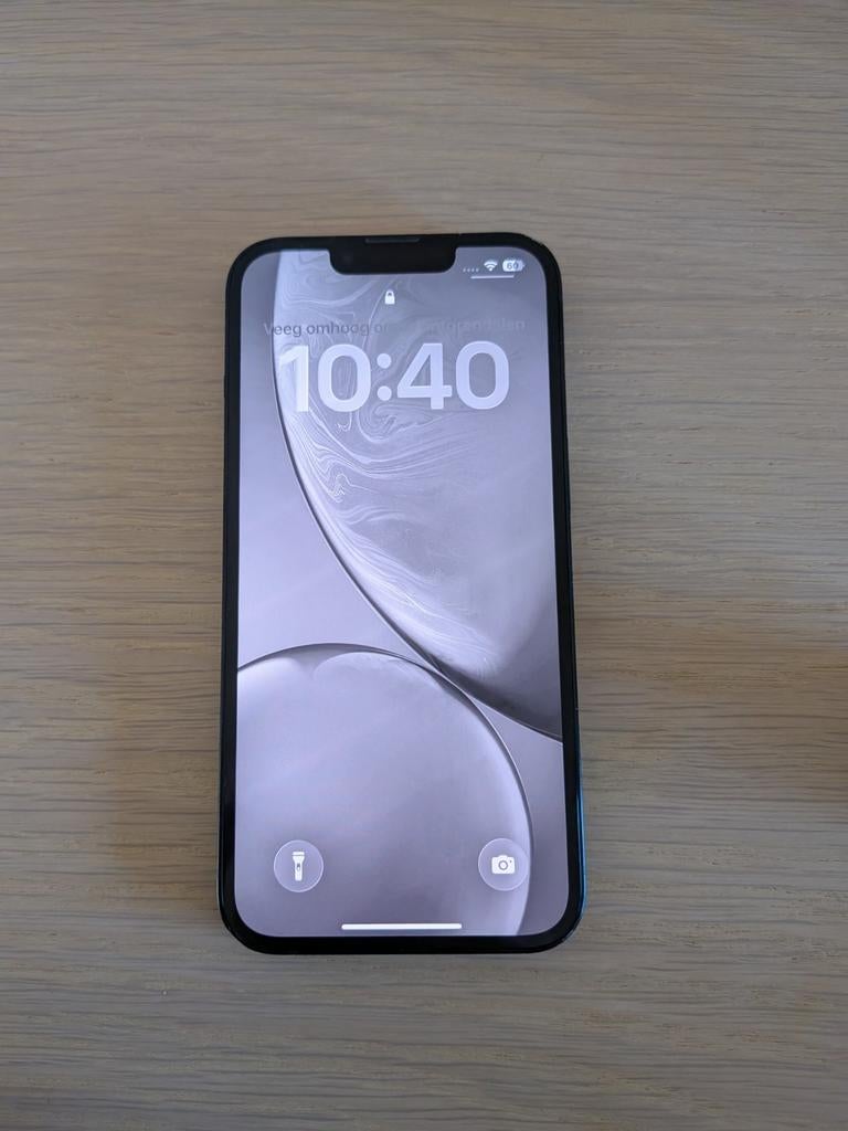 IphoiPhone 13 te koop /128GB / januari 2022, Telecommunicatie, Mobiele telefoons | Apple iPhone, Ophalen, Zwart, 77 %, IPhone 13
