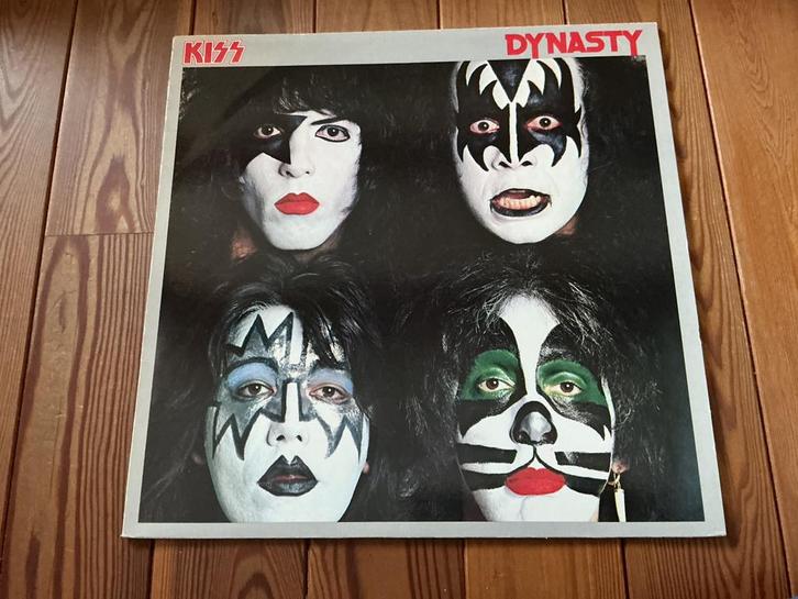 LP Kiss - Dynasty, Cd's en Dvd's, Vinyl | Hardrock en Metal, Gebruikt, Ophalen of Verzenden