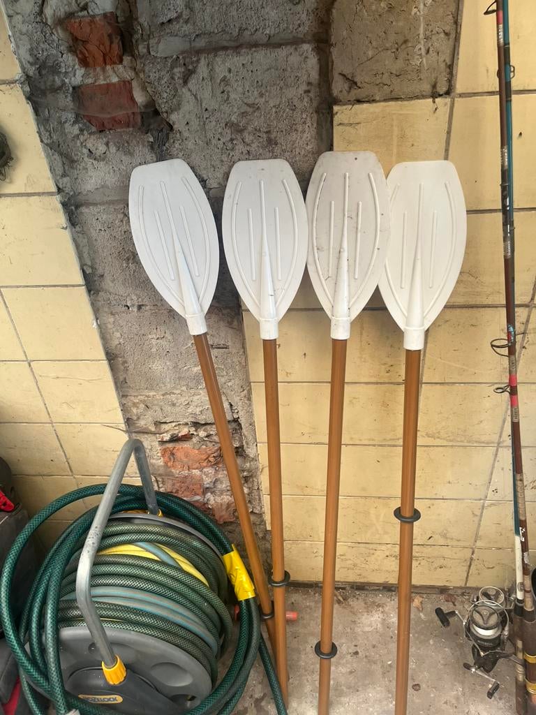 4 kleine roeispanen, Ophalen, Zo goed als nieuw