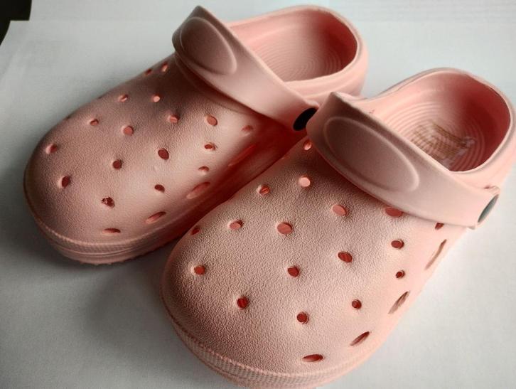 Nieuwe kinder clogs maat 29 - superlicht en zacht, Kinderen en Baby's, Kinderkleding | Schoenen en Sokken, Nieuw, Schoenen, Meisje