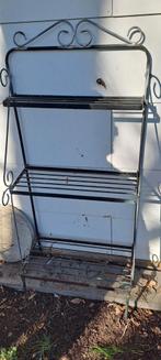 Metalen plantenrek, Ophalen