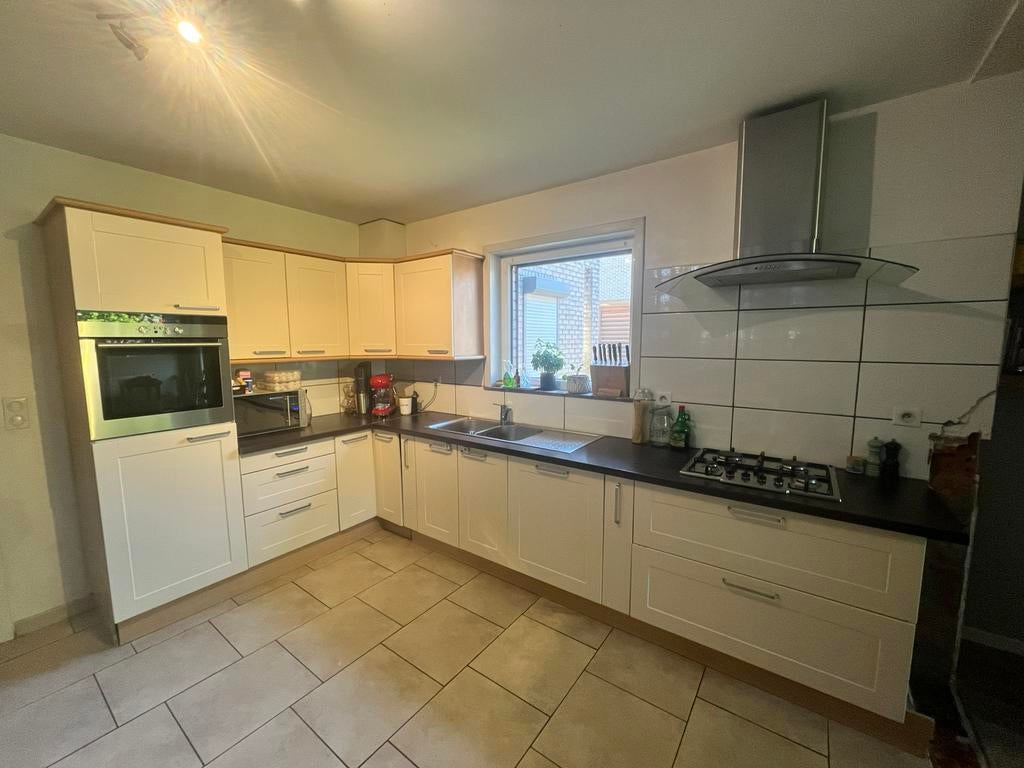 Cuisine, Maison & Meubles, Cuisine | Cuisines complètes, Utilisé, Cuisine d'angle, Crème, Synthétique, Enlèvement