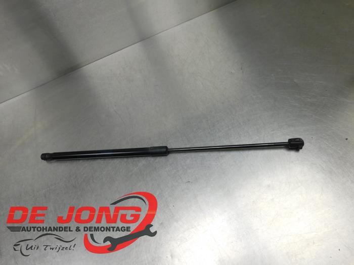 Amortisseur à gaz arrière gauche d'un Skoda Fabia, -, 3 mois de garantie, Utilisé, Skoda