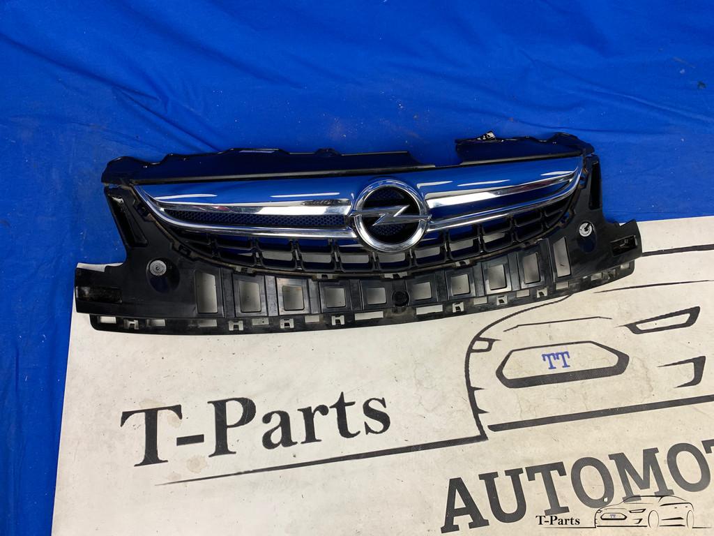 Opel corsa D facelift grille rooster voorbumper bumper, Auto-onderdelen, Carrosserie, Bumper, Opel, Nieuw