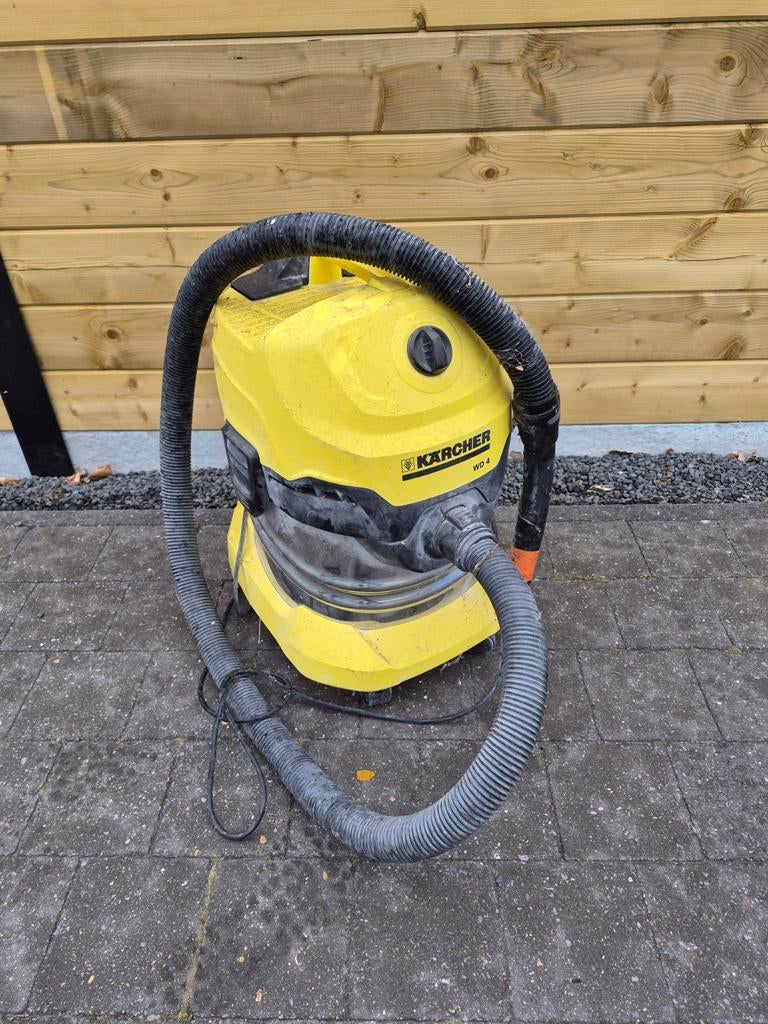 Kärcher WD4 bouwstofzuiger, Doe-het-zelf en Bouw, Reinigingsmachines, Ophalen
