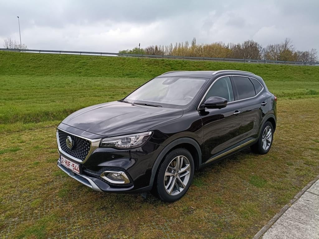 MG EHS Hybride, 4 cilinders, Zwart, 1490 cc, 5 zetels