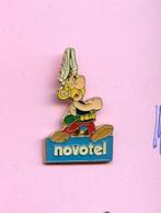 Pins bd Asterix Novotel Ab513, Collections, Broches, Pins & Badges, Envoi, Comme neuf, Figurine, Insigne ou Pin's