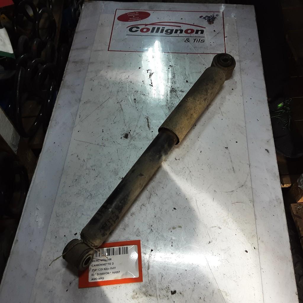 AMORTISSEUR ARRIÈRE GAUCHE Vito (638.0) (A6383260700), Autos : Pièces & Accessoires, Mercedes-Benz, Mevr. I. Hauben, Utilisé, Rue de l'Espoir 34 34
4030  GRIVEGNÉE, BE