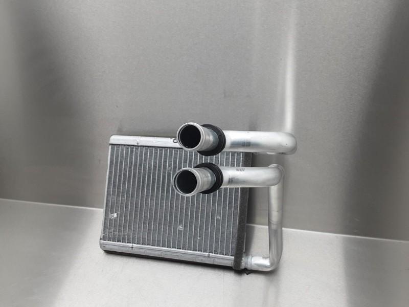 RADIATEUR DE CHAUFFAGE Hyundai Kona (OS) (|HYUNDAI|), Utilisé, Hyundai