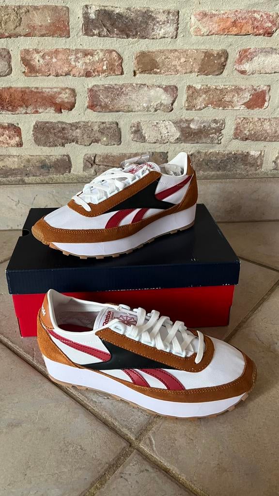 Rebook AZ princess, Vêtements | Femmes, Chaussures, Autres couleurs, Sneakers et Baskets, Comme neuf, Enlèvement