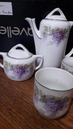 Ensemble petit déjeuner ancien, Enlèvement