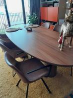 Walnoot eettafel van 2m80, Ophalen