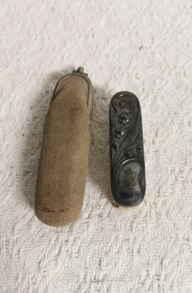 Antiek borsteltje, Antiek en Kunst, Ophalen of Verzenden