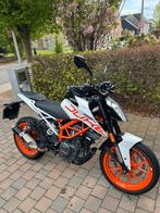 KTM DUKE 390 Topokkazie - 2700 km - Parfait état, Motos, Particulier, Permis Moto A2 minimum, 373 cm³, 12 à 35 kW