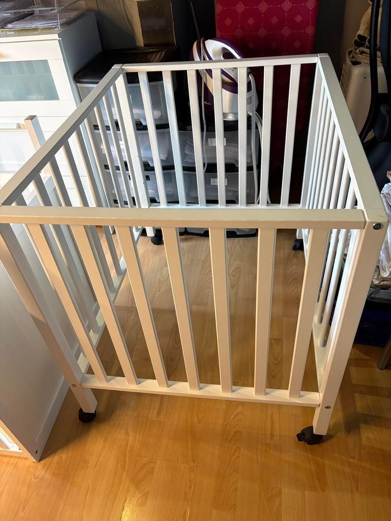 Parc bebe, Enlèvement, Utilisé