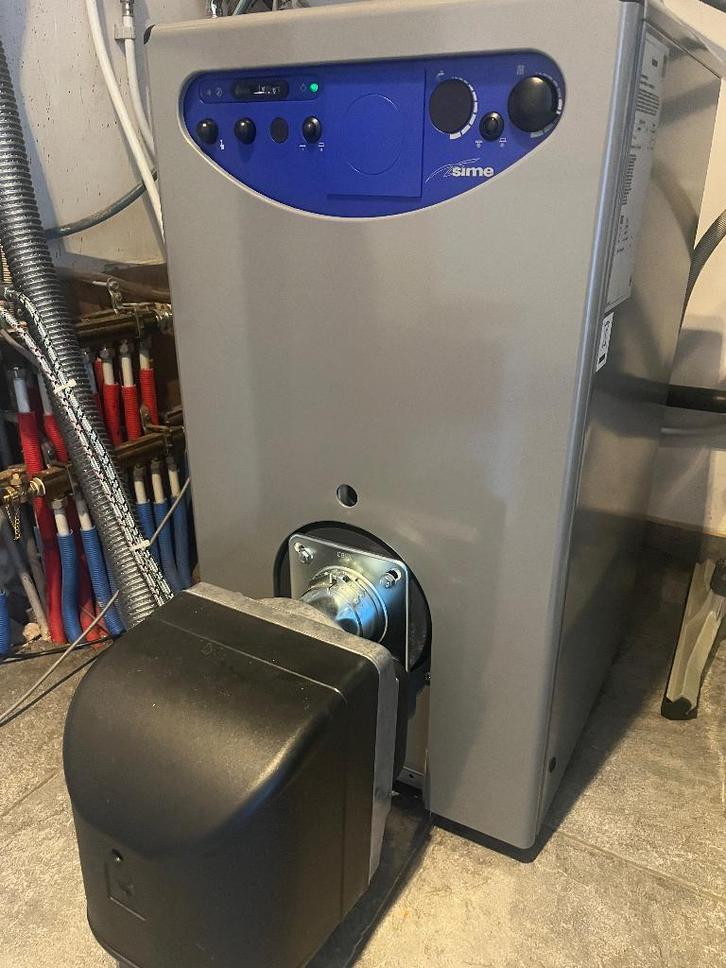 Chaudière à mazout neuve 25kw, Bricolage & Construction, Chauffage & Radiateurs, Neuf, Chaudière CC ou Chaudière combinée, 30 à 80 cm