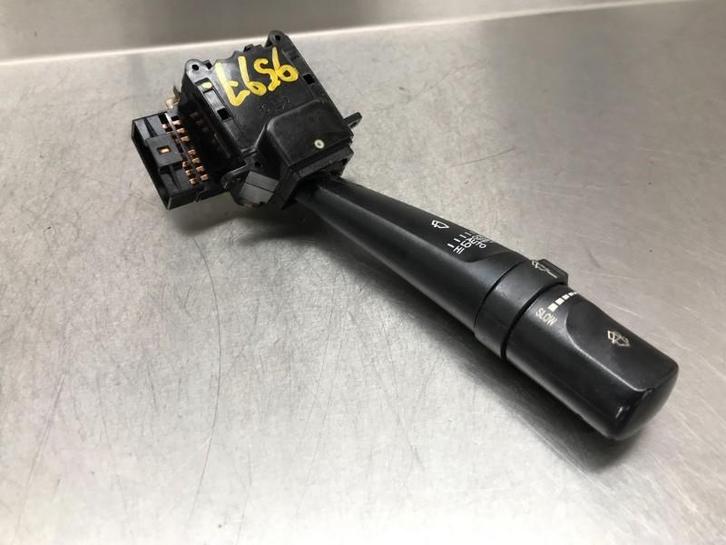 COMMODO ESSUIE-GLACE SsangYong Rexton (01-2002/04-2013), Autos : Pièces & Accessoires, Tableau de bord & Interrupteurs, SsangYong