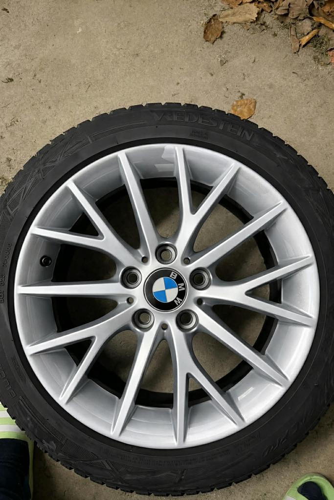 Jantes et pneus hiver 17, Enlèvement, Pneu(s)