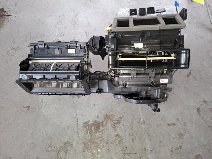 Kachelhuis van een Volkswagen Polo, Auto-onderdelen, Airco en Verwarming, Volkswagen, Gebruikt, 3 maanden garantie, Ophalen of Verzenden