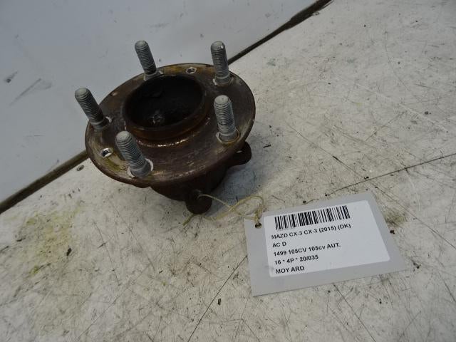 WIELNAAF RECHTS ACHTER Mazda CX-3 (DJ / DK) (D10E2615X), Gebruikt, Mevr. I. Hauben, Mazda, Rue de l'Espoir 34 34
4030  GRIVEGNÉE, BE