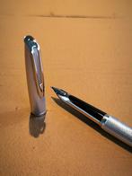 Stylo plume Waterman C/F argent massif plume or "18K-750", Enlèvement ou Envoi, Comme neuf, Stylo, Waterman