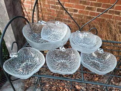 Set de fête Apple : grand bol avec petits bols, Maison & Meubles, Cuisine | Vaisselle, Enlèvement