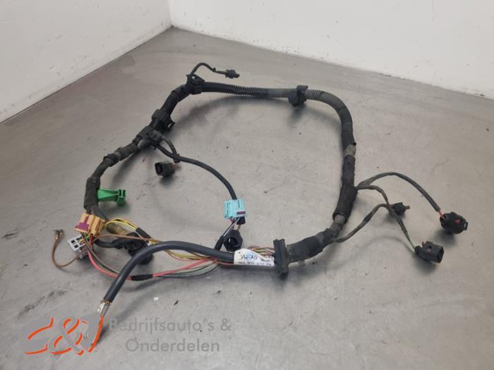 Faisceau de câbles compartiment moteur d'un Volkswagen Tran, Volkswagen, -, Utilisé, -