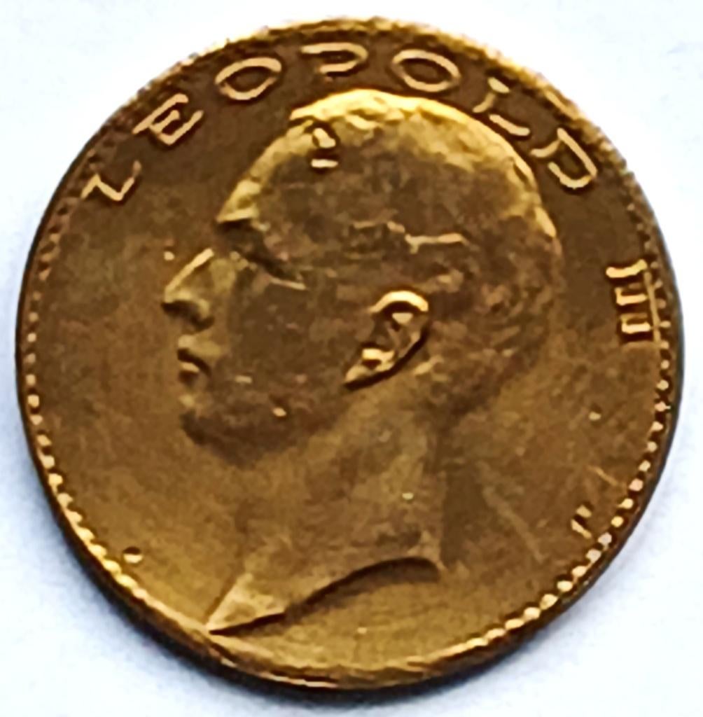 medaille leopold 3 expo 1935 bruxelles walravens, Ophalen of Verzenden, Overige materialen