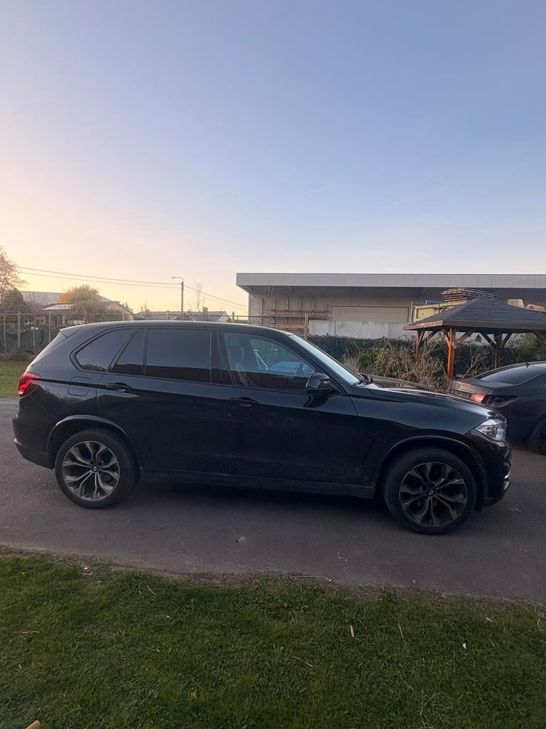 BMW X5  2.0L 7 Zit, Auto's, BMW, Particulier, X5, 4x4, Diesel, Euro 6, SUV of Terreinwagen, 5 deurs, Automaat, Zwart, Zwart, Leder