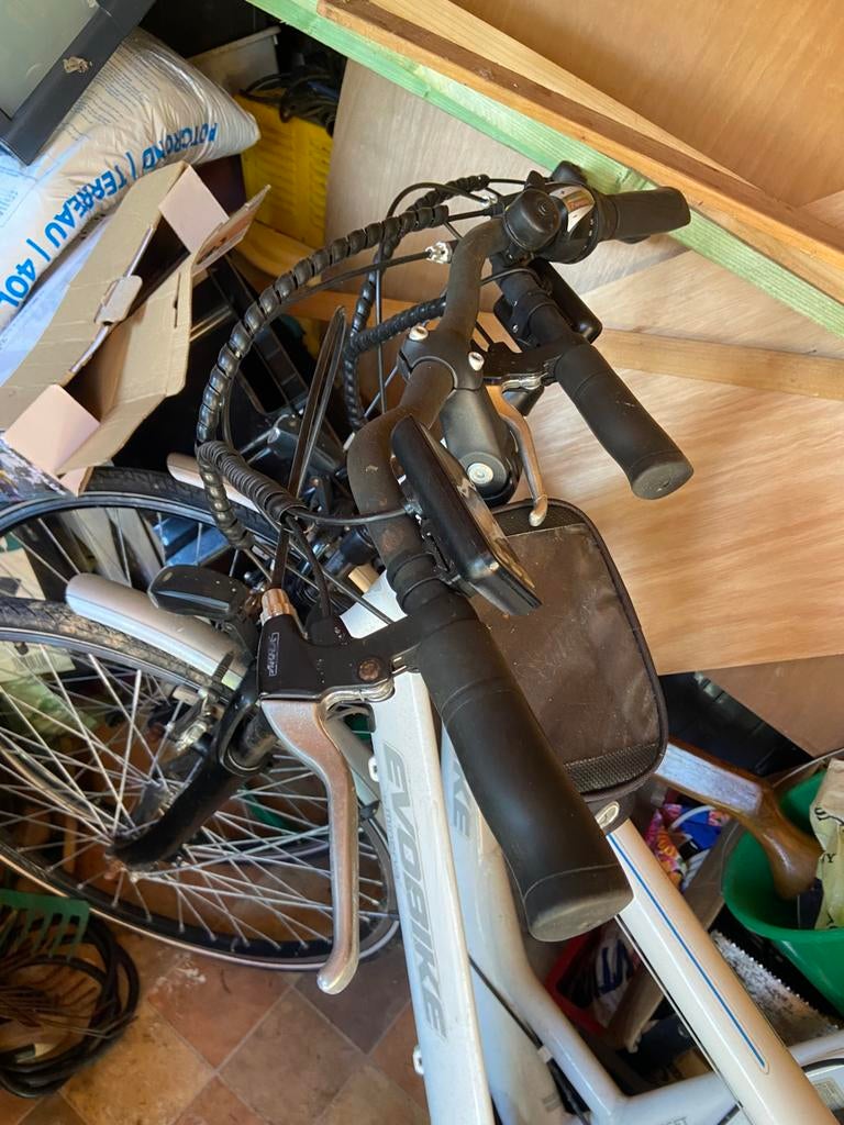 Vélo électrique, Vélos & Vélomoteurs, Vélos électriques, Enlèvement, Comme neuf