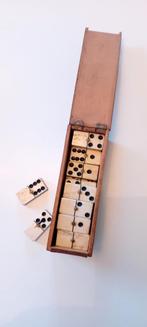 Antieke dominostenen, Enlèvement ou Envoi