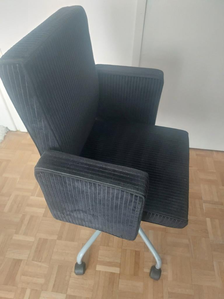 Bulo pub &club  L, Enlèvement