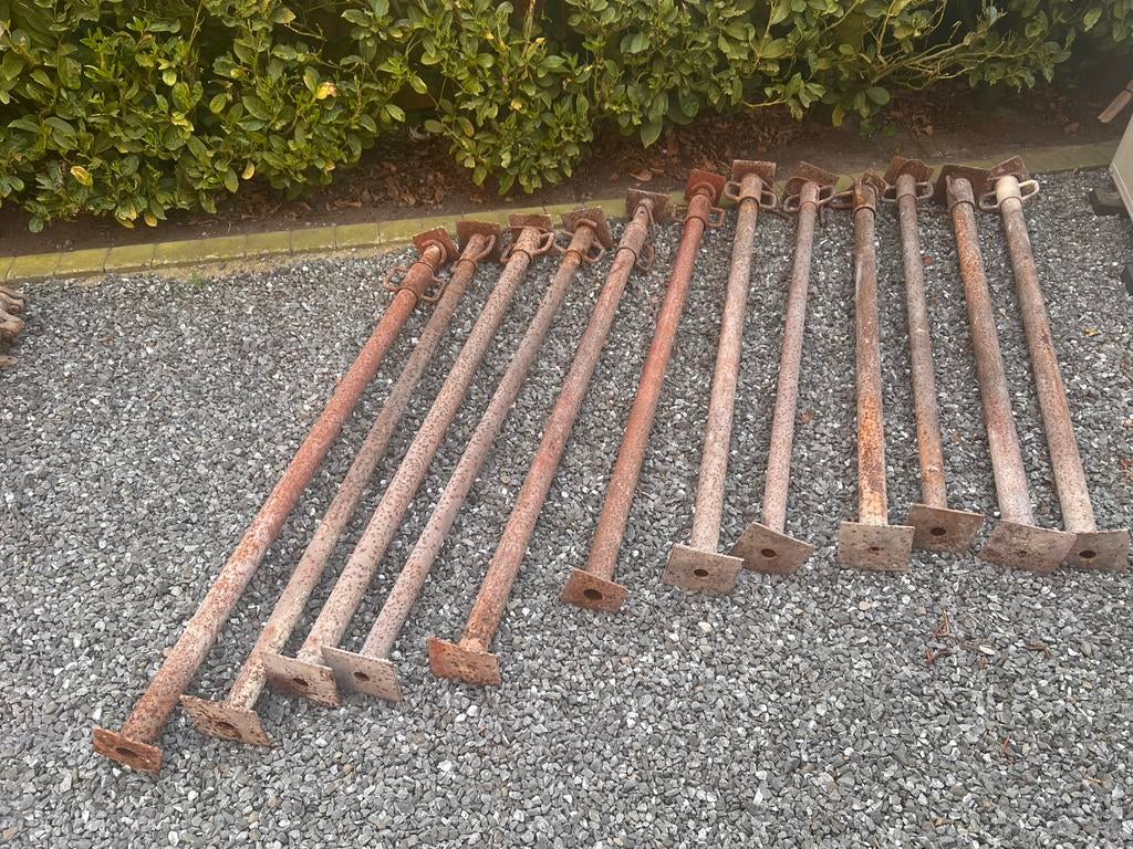 Bouwschoren, Ophalen, Zo goed als nieuw