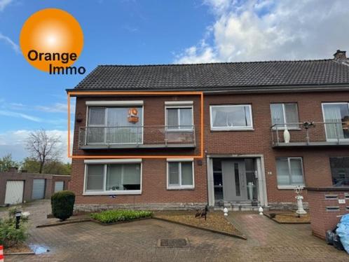 Centraal gelegen appartement op eerste verdieping in Maaseik, Immo, Huizen en Appartementen te koop, Provincie Limburg, Appartement
