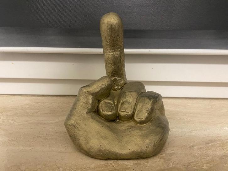 Doigt majeur en béton, hauteur 16 cm, Jardin & Terrasse, Statues de jardin, Neuf, Abstrait, Béton, Enlèvement