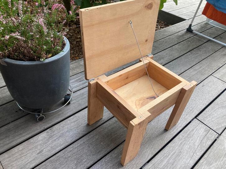 Opberg zitje, Antiek en Kunst, Antiek | Meubels | Stoelen en Sofa's, Ophalen