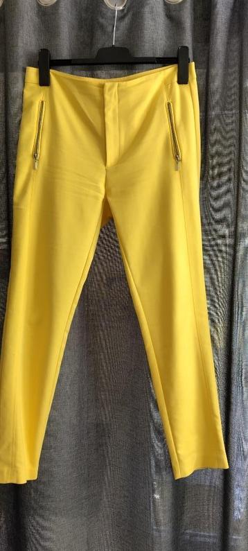 gele broek ZARA met elastaan/ mt L/goed voor 40/42 beschikbaar voor biedingen
