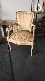 Antieke stoel, Enlèvement