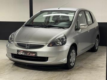 HONDA JAZZ 1.4i BENZINE DIGITALE AIRCO /NIEUWSTAAT+GARANTIE✅ beschikbaar voor biedingen